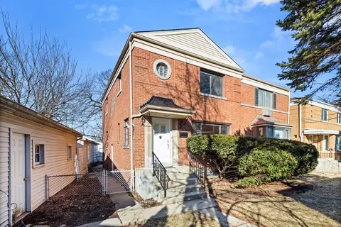 8131 Lake St, River Forest, IL 60305