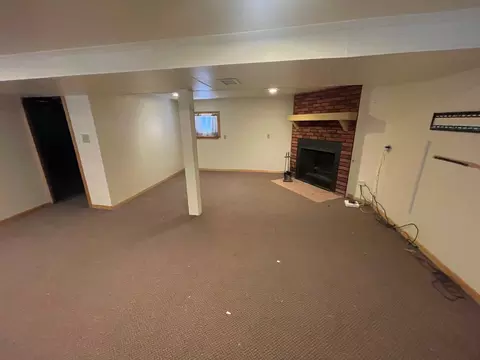Living - 9019 Grant Ave, Brookfield, IL 60513 photo 4 of 5