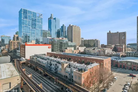 View/Area - 5 E 14th Pl #901, Chicago, IL 60605 photo 2 of 2
