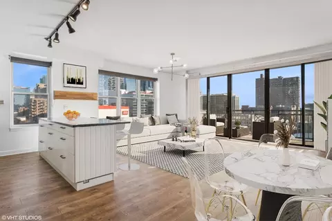 Living - 5 E 14th Pl #901, Chicago, IL 60605 photo 1 of 1