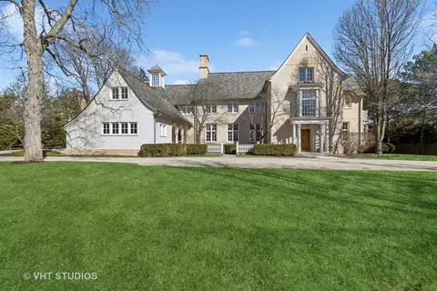 161 N Sheridan Rd, Lake Forest, IL 60045