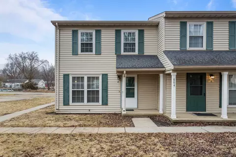 604 S Duncan Rd #B, Champaign, IL 61821