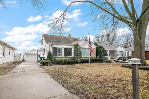638 Beckman Dr, Kankakee, IL 60901