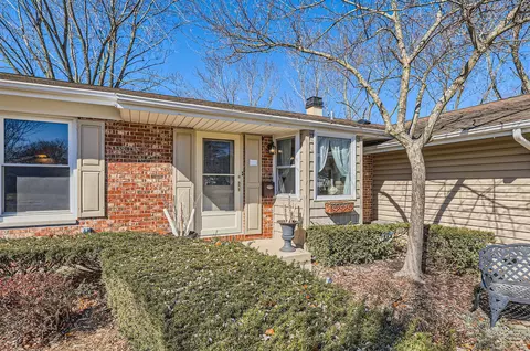 Other - 4170 N Firestone Dr, Hoffman Estates, IL 60192 photo 4 of 4