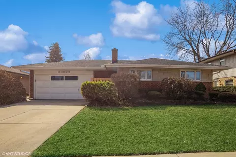 515 Debra Dr, Des Plaines, IL 60016