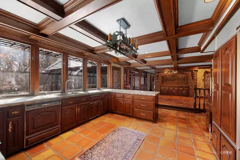 Kitchen - 27 W161 Mack Rd, Wheaton, IL 60189 photo 1 of 3