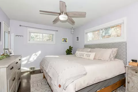 Bedroom - 549 E Park Ave, Elmhurst, IL 60126 photo 1 of 2