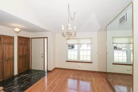 1001 Interloch Ct, Algonquin, IL 60102 photo 8