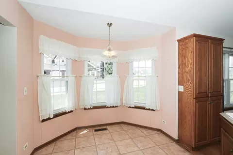 1001 Interloch Ct, Algonquin, IL 60102 photo 12