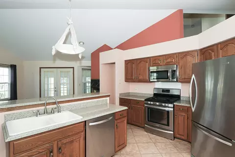1001 Interloch Ct, Algonquin, IL 60102 photo 10