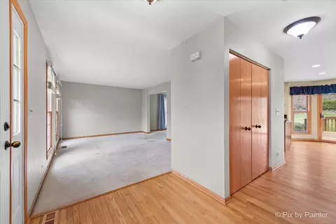Other - 5 White Chapel Ct, Algonquin, IL 60102 photo 4 of 13
