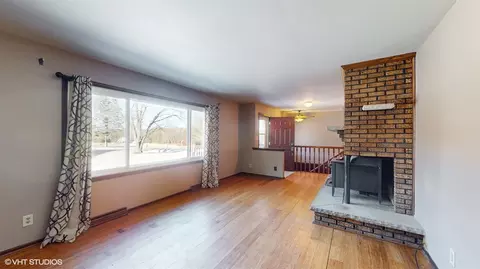 11175 Corrigan Rd, Roscoe, IL 61073 photo 4