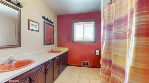 11175 Corrigan Rd, Roscoe, IL 61073 photo 13
