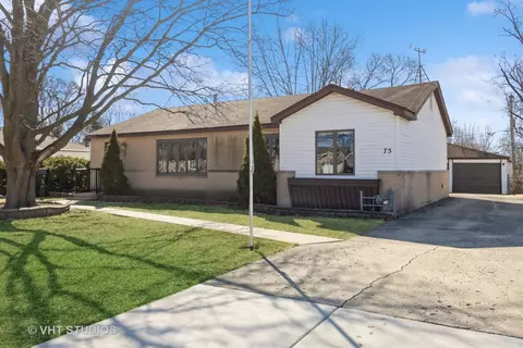 75 Carthage Ln, Hoffman Estates, IL 60169 photo 2