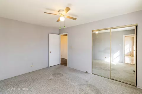 75 Carthage Ln, Hoffman Estates, IL 60169 photo 21