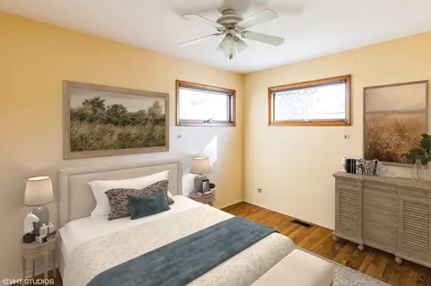 75 Carthage Ln, Hoffman Estates, IL 60169 photo 27