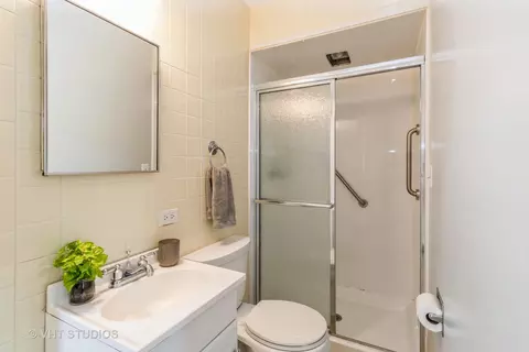 75 Carthage Ln, Hoffman Estates, IL 60169 photo 22