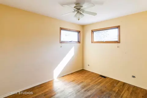 75 Carthage Ln, Hoffman Estates, IL 60169 photo 28