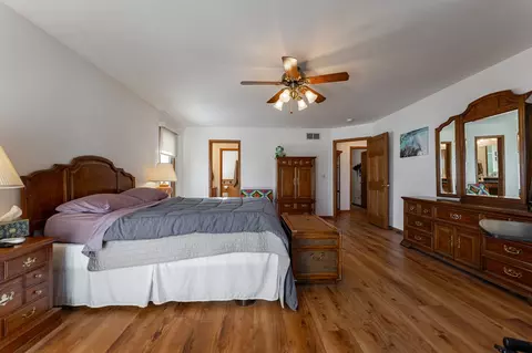 Bedroom - 22 Delburne Dr, Davis, IL 61019 photo 2 of 2