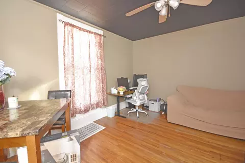 825 E Jefferson St, Bloomington, IL 61701 photo 12