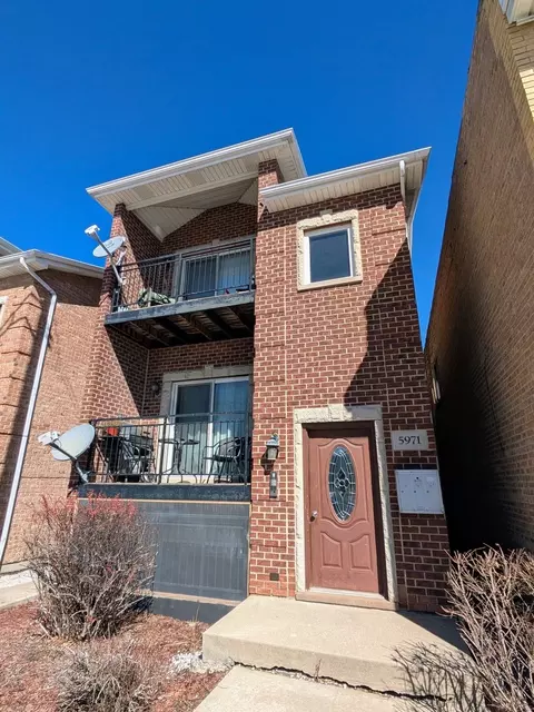 5971 N Elston Ave #3, Chicago, IL 60646