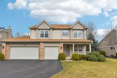 2643 Havens Dr, West Chicago, IL 60185