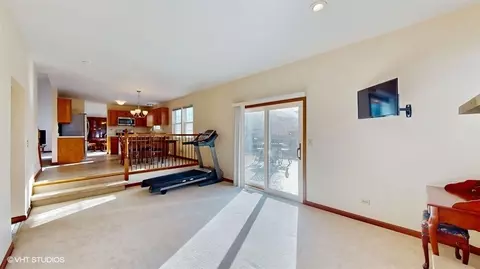 Other - 485 E Cimarron Dr, Aurora, IL 60504 photo 3 of 5
