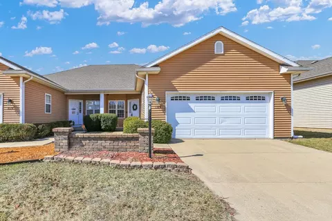 3324 Boulder Ridge Dr, Champaign, IL 61822