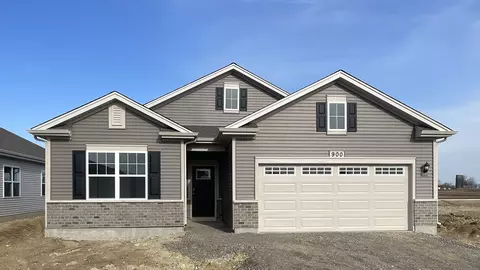 900 Mesa Ln, Pingree Grove, IL 60140