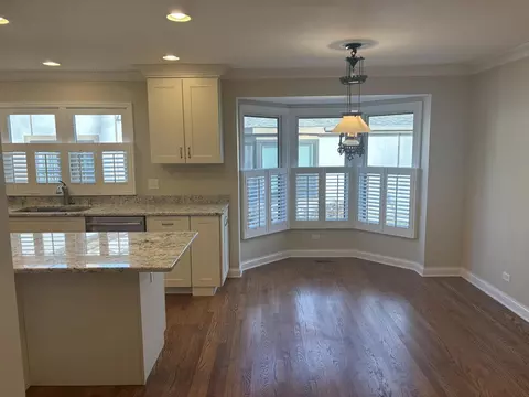 1129 Oakview Dr, Wheaton, IL 60187 photo 7