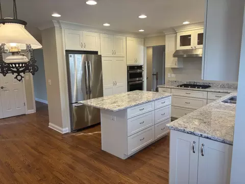 1129 Oakview Dr, Wheaton, IL 60187 photo 11
