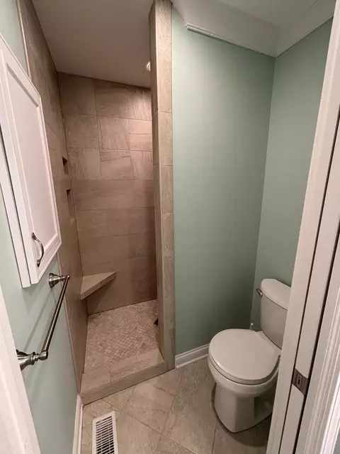 1129 Oakview Dr, Wheaton, IL 60187 photo 20