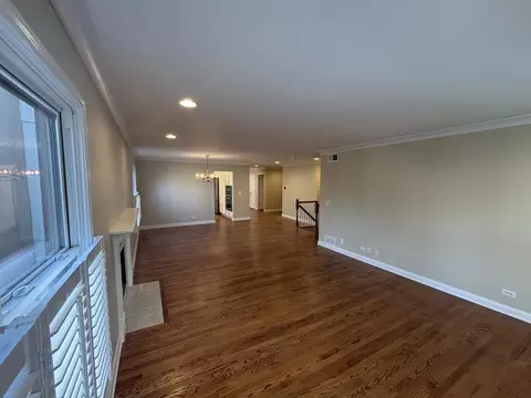 1129 Oakview Dr, Wheaton, IL 60187 photo 14