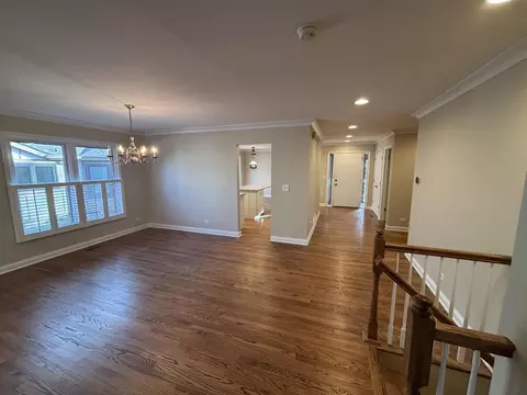 1129 Oakview Dr, Wheaton, IL 60187 photo 15