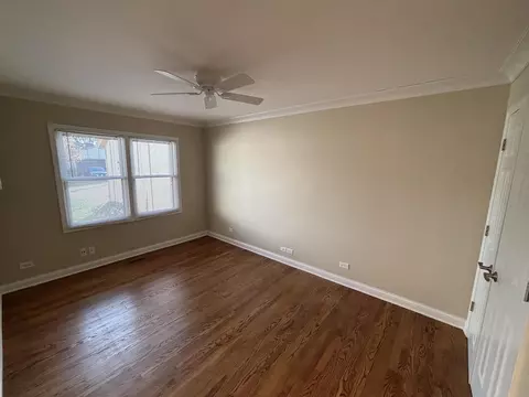 1129 Oakview Dr, Wheaton, IL 60187 photo 22