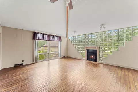 Living - 715 Reed St, Beecher, IL 60401 photo 1 of 3
