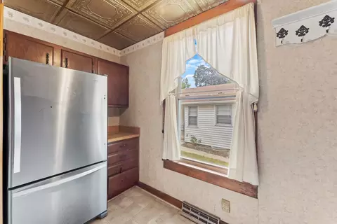 Kitchen - 715 Reed St, Beecher, IL 60401 photo 4 of 4