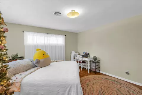 8 Normandy Pl, Champaign, IL 61821 photo 23