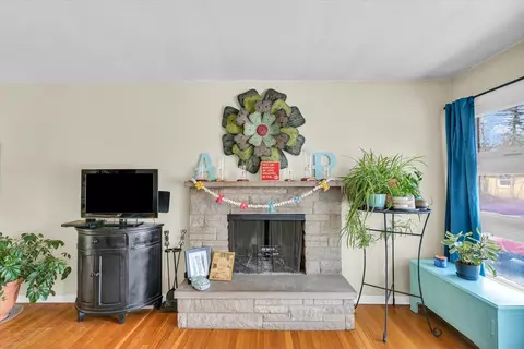 8 Normandy Pl, Champaign, IL 61821 photo 6