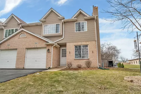 830 N 1st St #830, Elburn, IL 60119