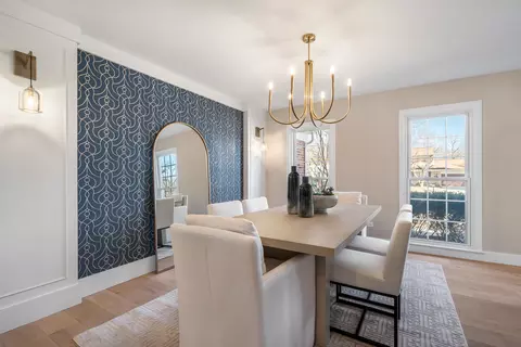 Dining - 1950 Cromwell Dr, Wheaton, IL 60189 photo 1 of 1