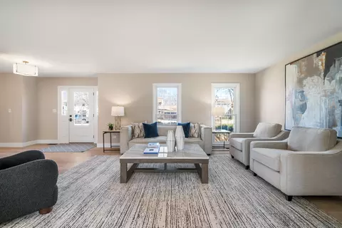 Other - 1950 Cromwell Dr, Wheaton, IL 60189 photo 1 of 4