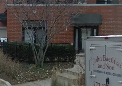 2339 W River Loft Ct #-, Chicago, IL 60618