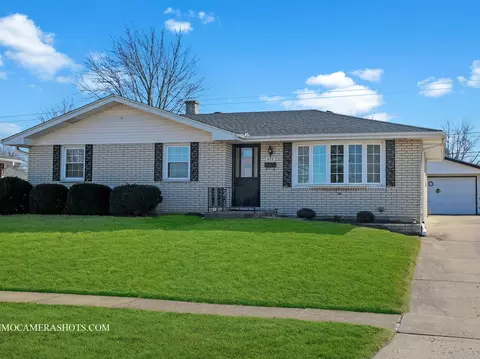 539 Chaney Ave, Crest Hill, IL 60403 photo 1