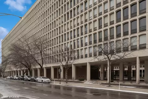 1450 E 55th Pl #217S, Chicago, IL 60637