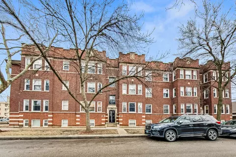 7325 N Paulina St #1, Chicago, IL 60626