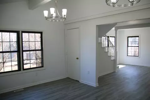 405 E Broadway St, Newark, IL 60541 photo 7