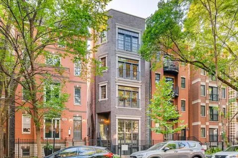 1518 N Hudson Ave #3, Chicago, IL 60610