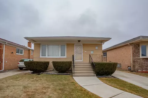 355 Manistee Ave, Calumet City, IL 60409