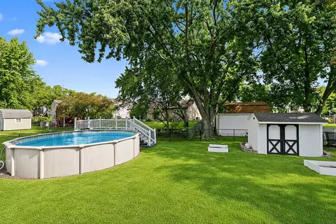 Exterior - 772 Balboa Ter E, Bartlett, IL 60103 photo 5 of 5